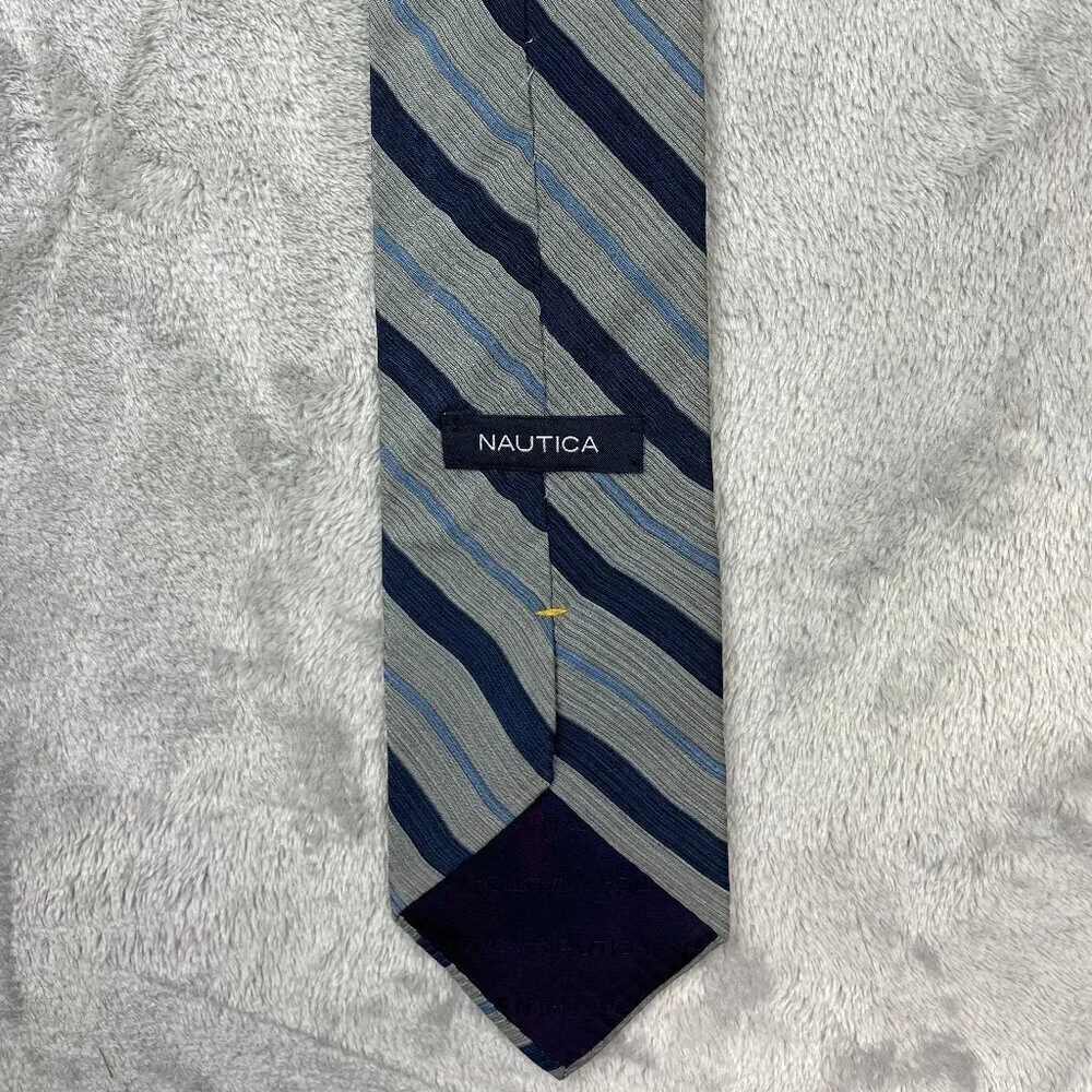 Nautica Men's Classic 100% Silk Neck Tie